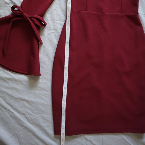 SOLEMIO Red Dress Mini Bell Sleeve Size Small NWOT - Picture 4 of 10
